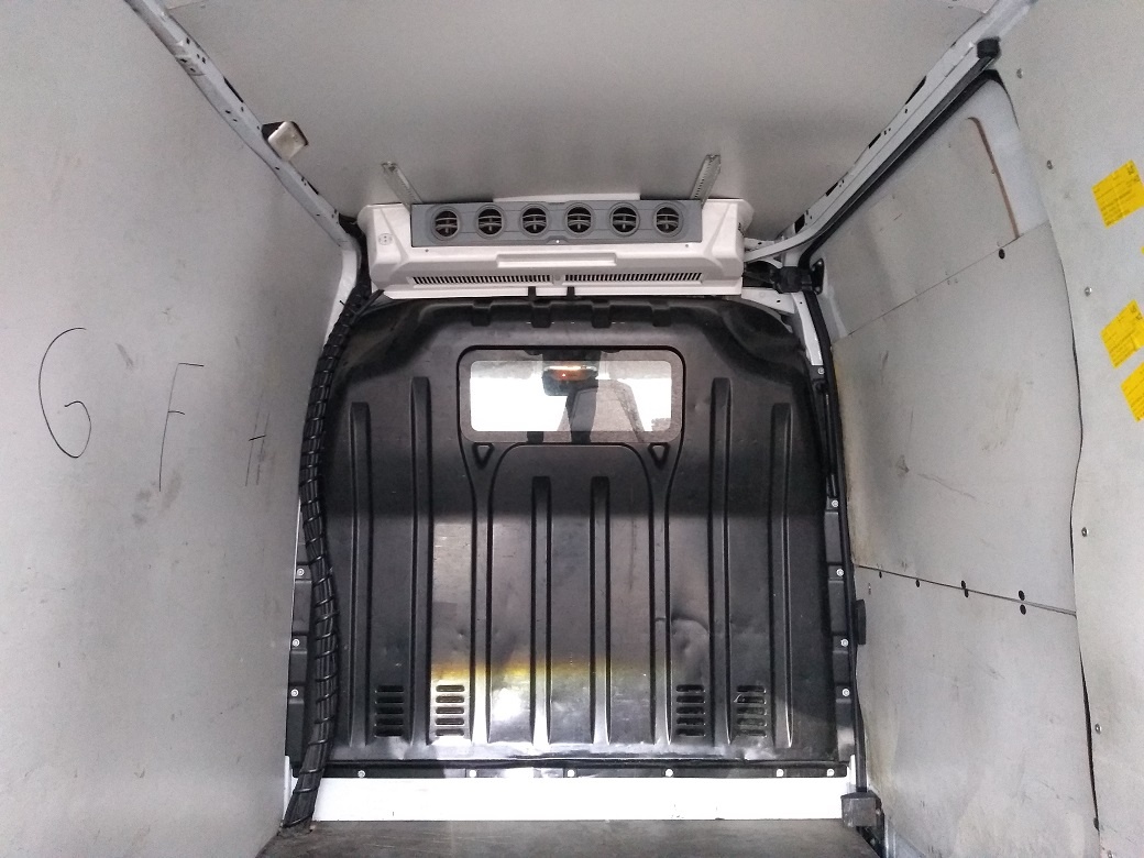 2021_RENAULT MASTER dCi135_2x KLIMA_10.999€ netto_ZÁRUKA_ - 9