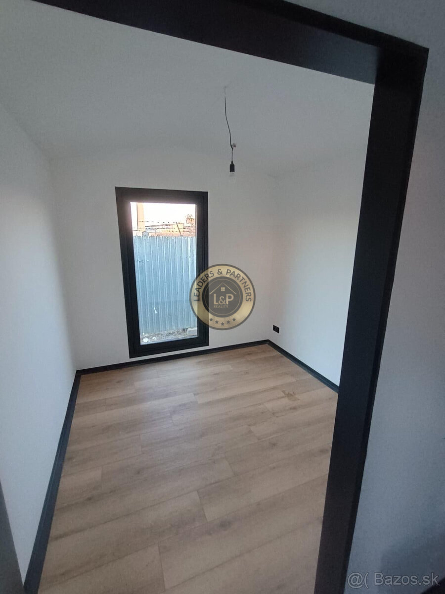 NA PREDAJ - MONTOVANÝ DOM-Čiastočne zariadený - 9