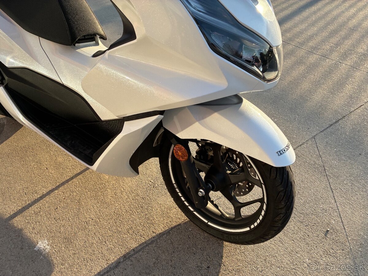 Honda PCX 125 - 9