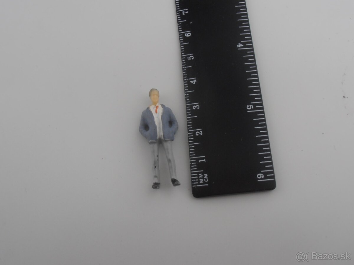 Figúrky 1/50 - 9