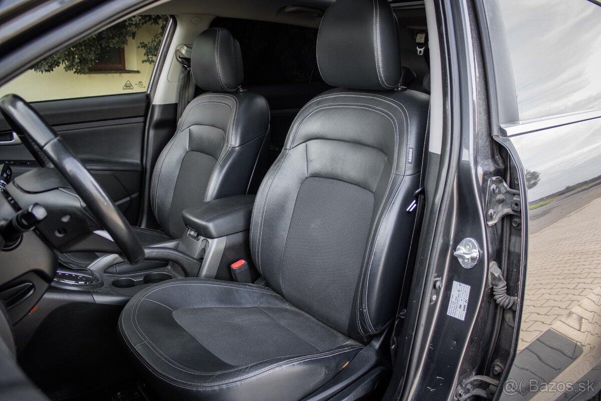 Kia Sportage 2.0 CRDi 4WD automat - 9