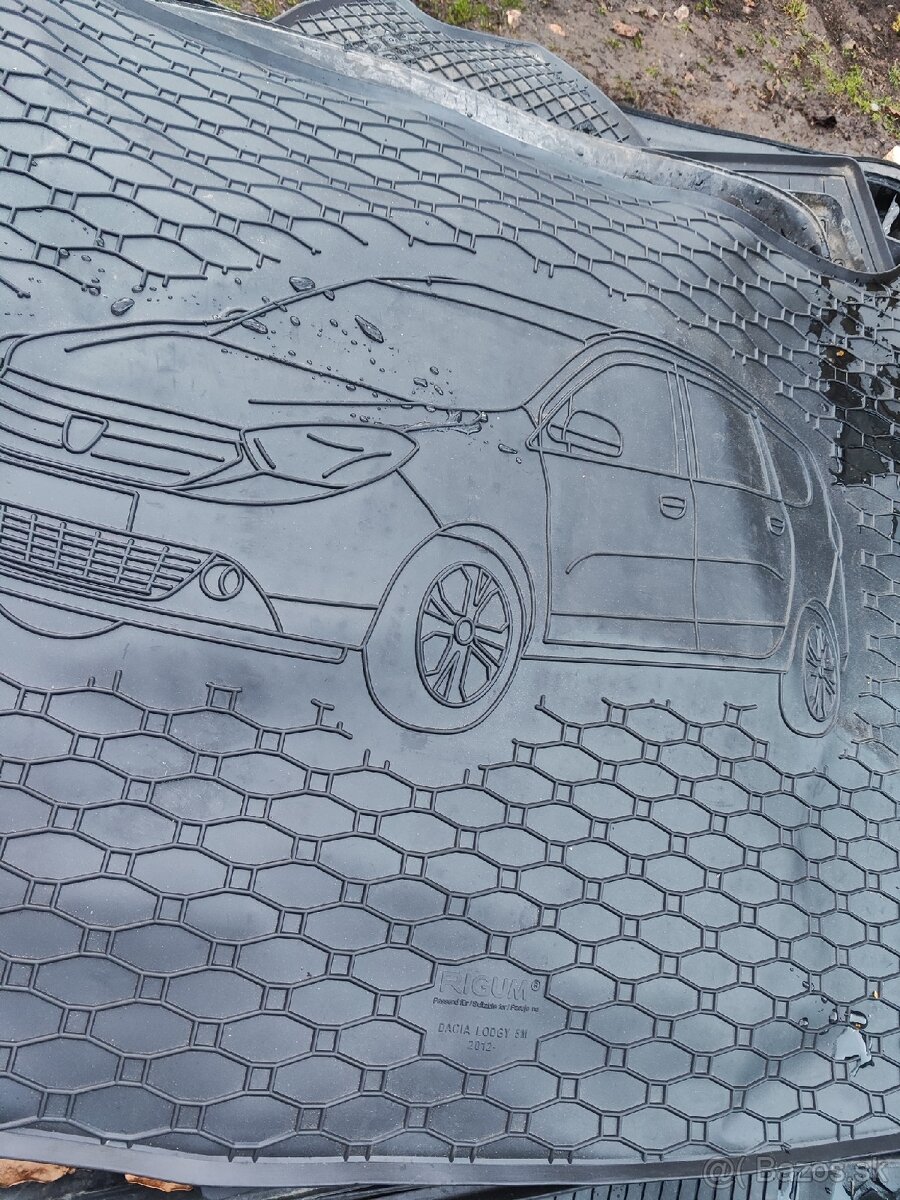 Gumené vaničky do kufra - 9