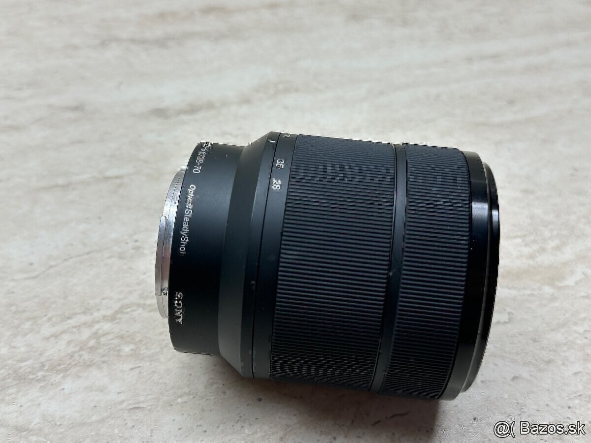 Sony 28-70mm f/3.5-5.6 OSS Sony E-mount - 9