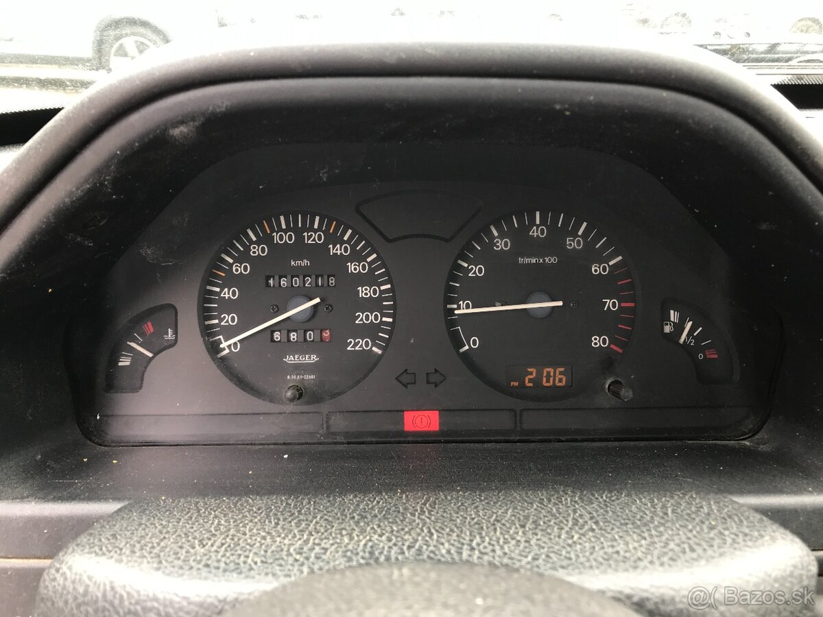PEUGEOT 106 1.1i - 9