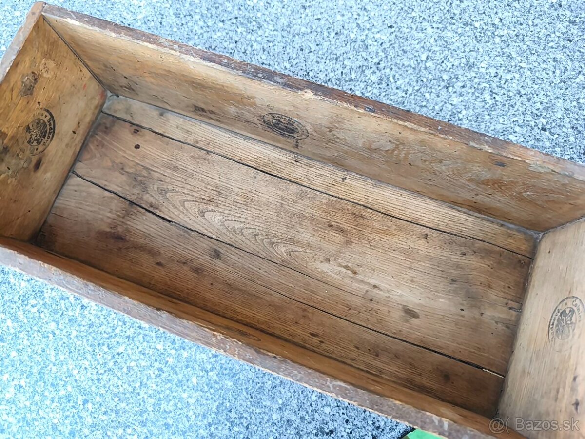 Četnícka bednička na náboje - 9