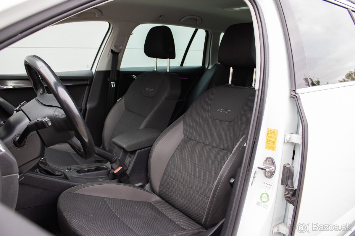 Škoda Octavia 2.0 TDI 184k Scout DSG 4x4 - 9