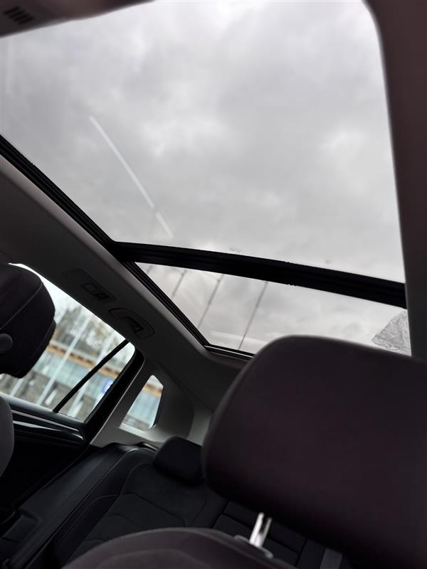 Volkswagen Tiguan 2.0TDi 140kw 4Motion - 9