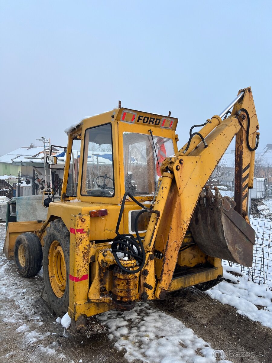 FORD 550 – traktorbager, rýpadlo-nakladač – - 9
