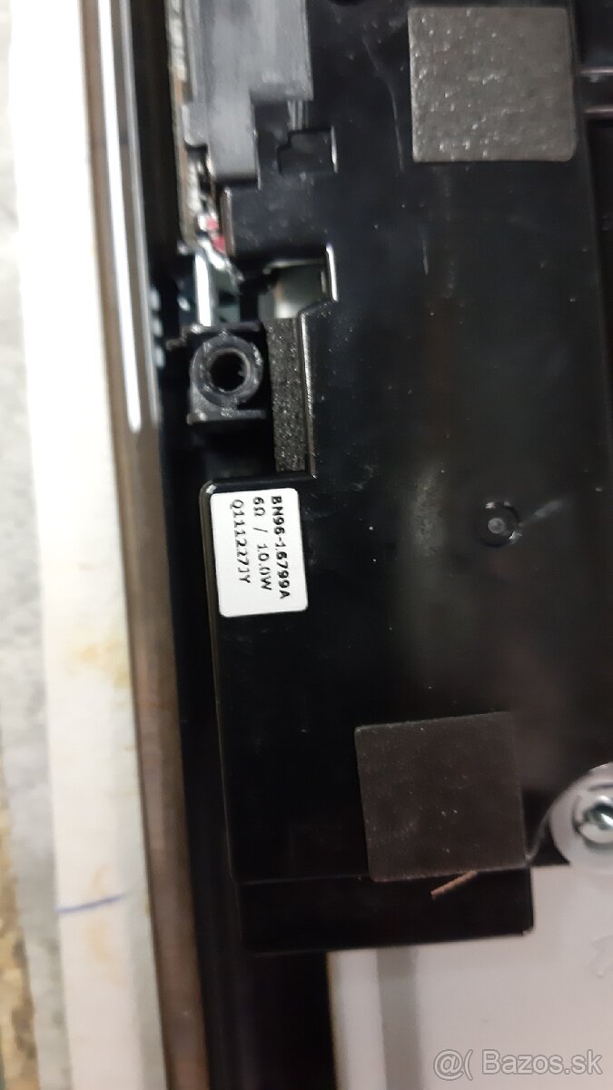 Samsung UE32D4000 - 9