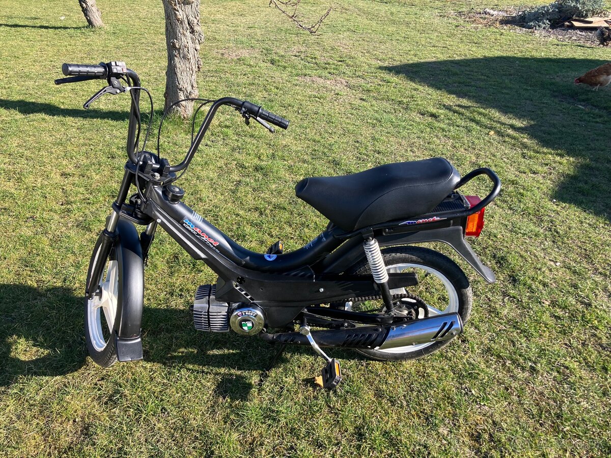 Predám Manet Korado čierne 216 - 9