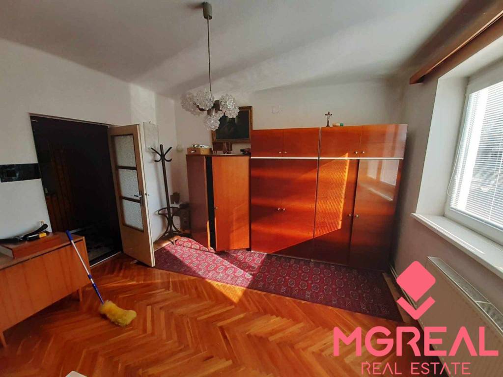 4izbový rodinný dom Veľký Kýr - 9