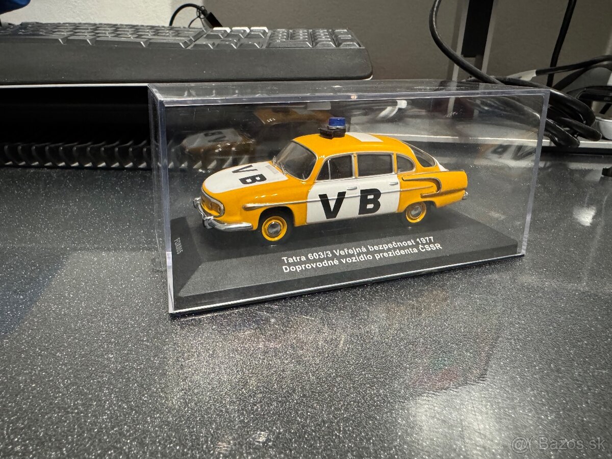 Tatra 603 VB - 1:43 - Fox Toys (IXO) - 9