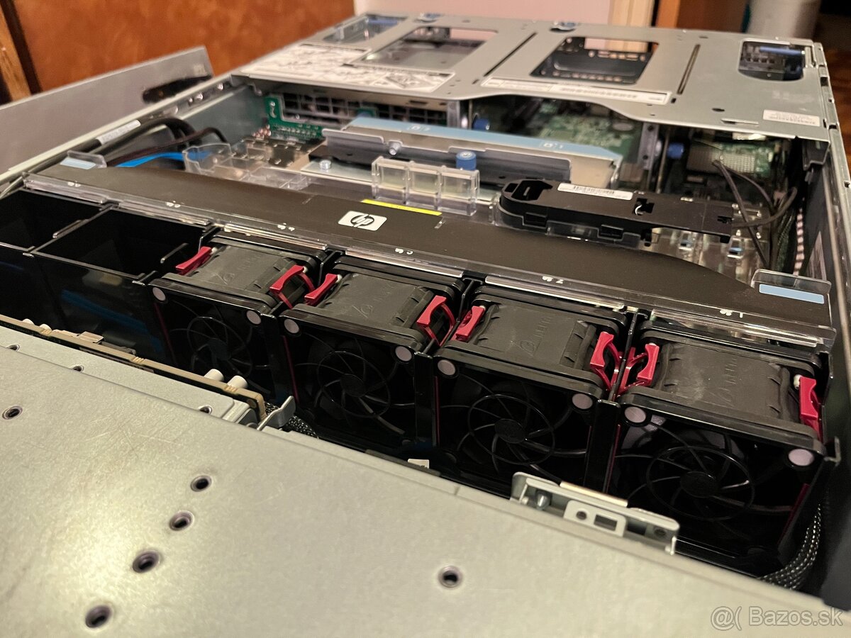 PREDÁM 2U server HP Proliant DL380 G7 - 9