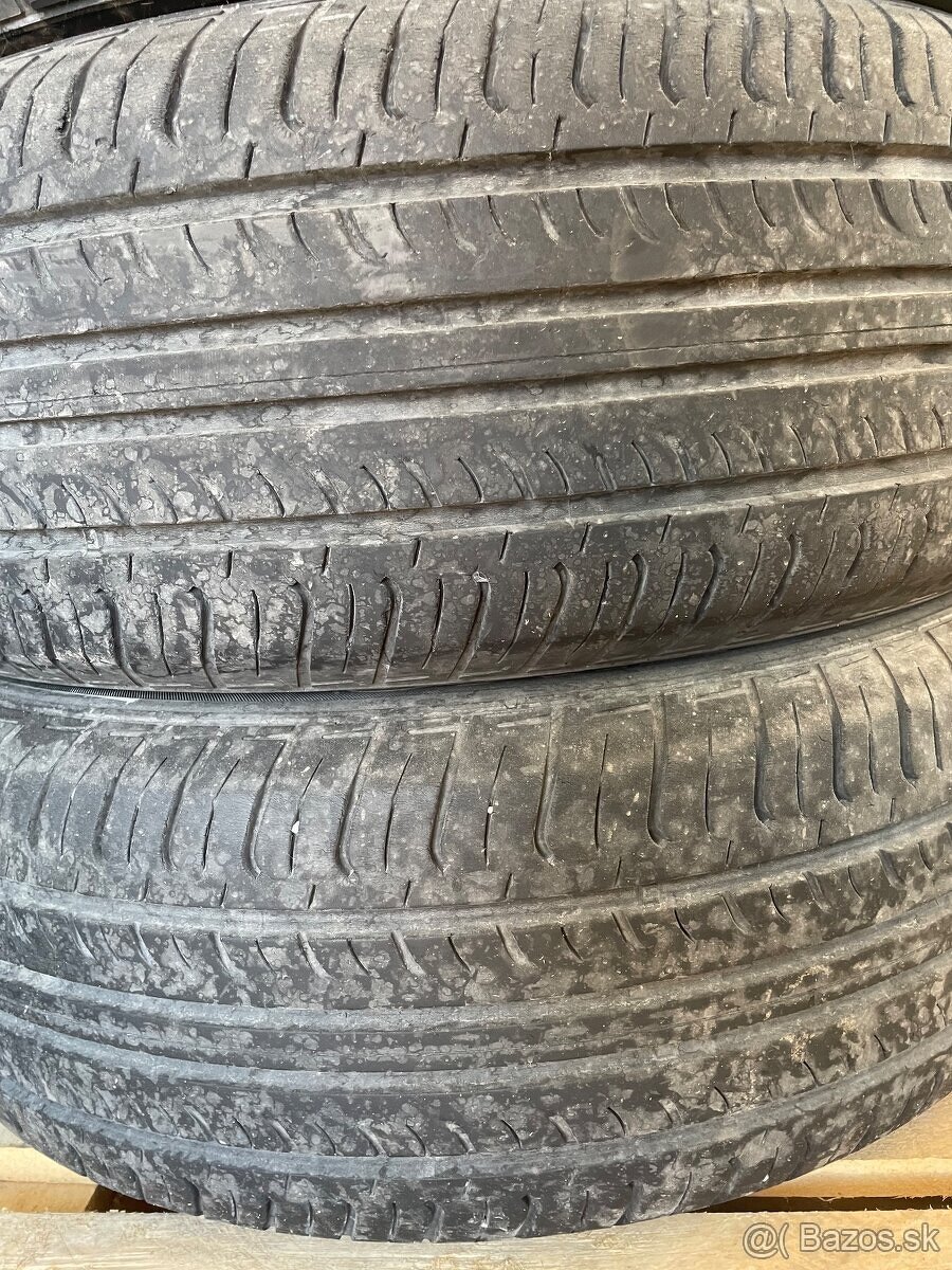Pneu 225/60 r17 - 9