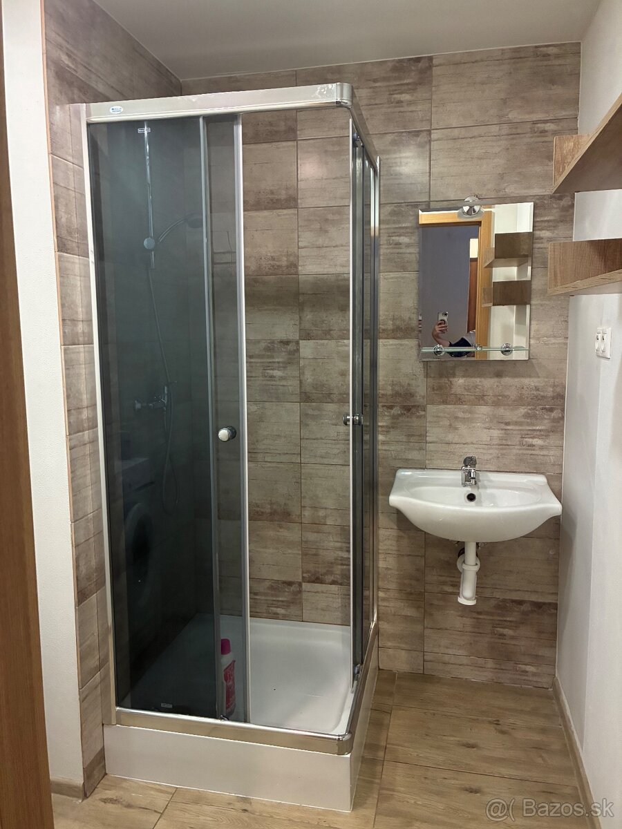 Prenájom zariadený 2izbový byt - 9