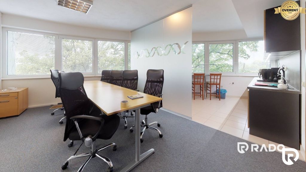 RADO | Prenájom 16,63m2 kancelárie | ul. Radlinskeho |Piešta - 9