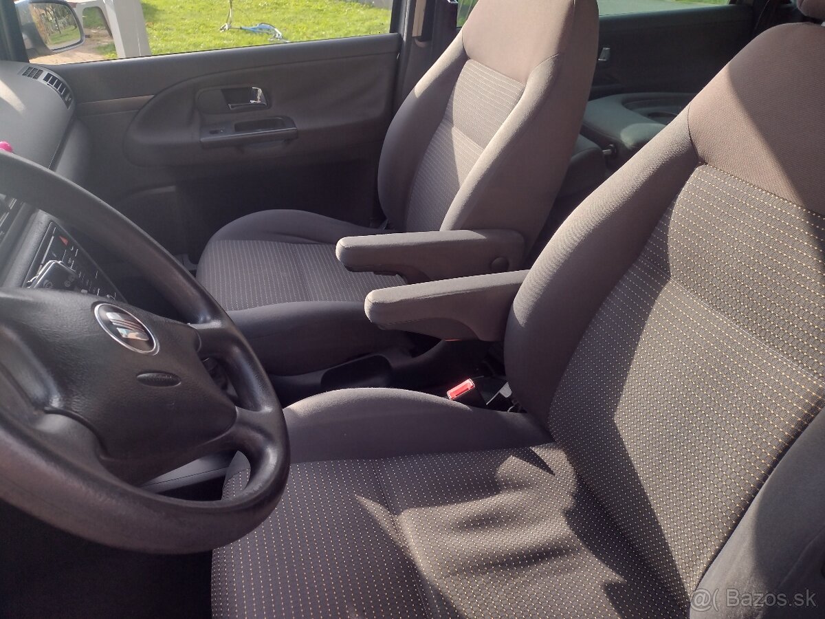 SEAT ALHAMBRA 1.9 TDI 85 KW 7 MIESTNE NAJ.247000 KM - 9