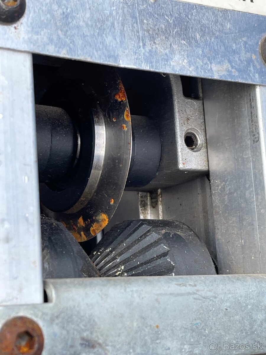 Predám nový oblankovávač na káble (lupačka káblov) - 9