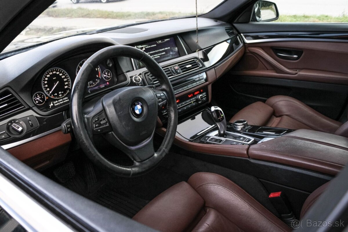 BMW Rad 5 Touring 520d xDrive - 9
