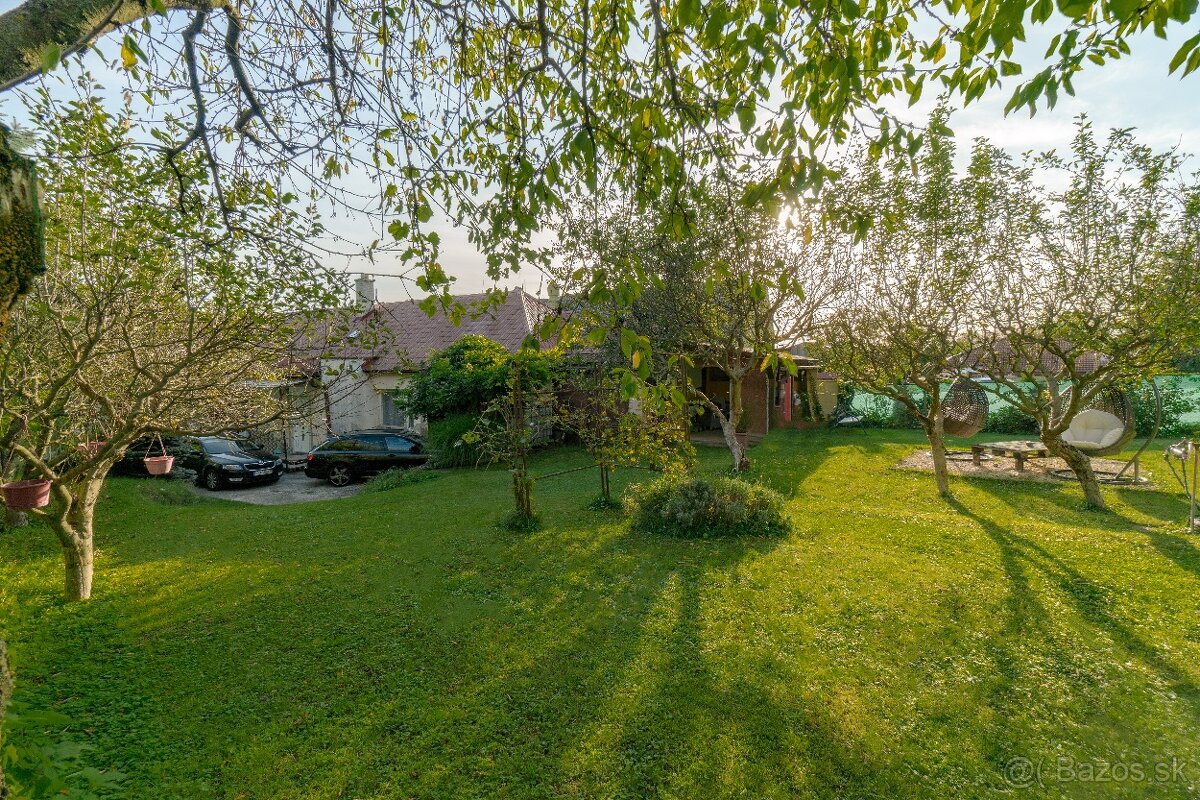 12-árový pozemok Nitra / v žiadanej časti Zobora - 9