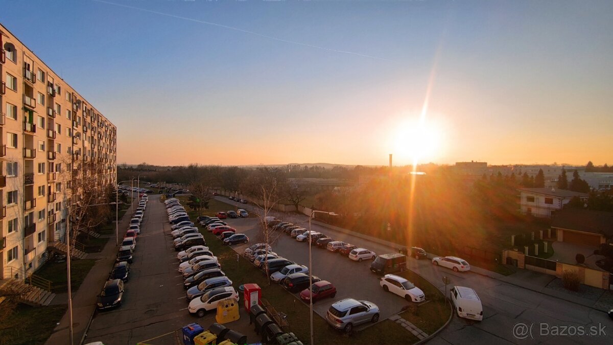 Prenájom - veľkometrážna garsonka - sidlisko JUH Topolcany - 9