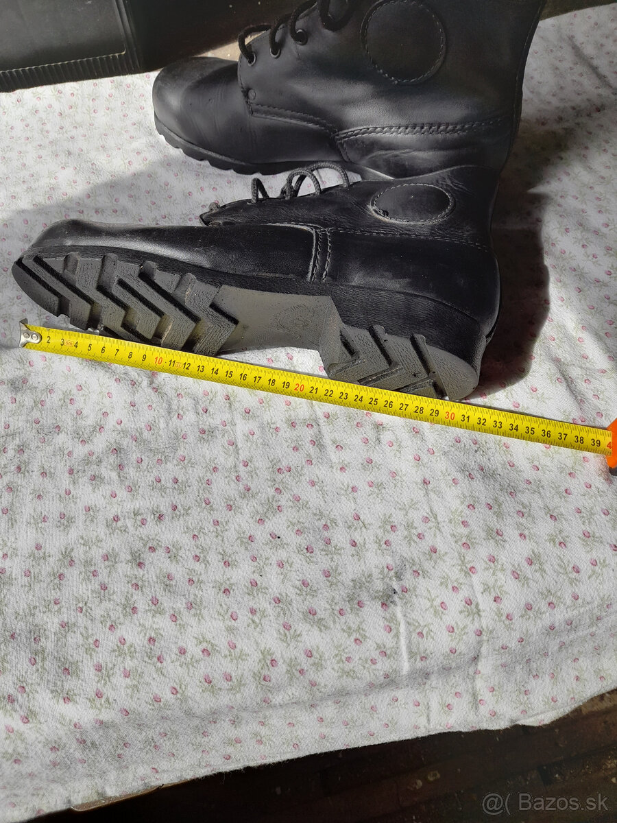 Pracovné topánky - bezpečnostná obuv - nové - 9
