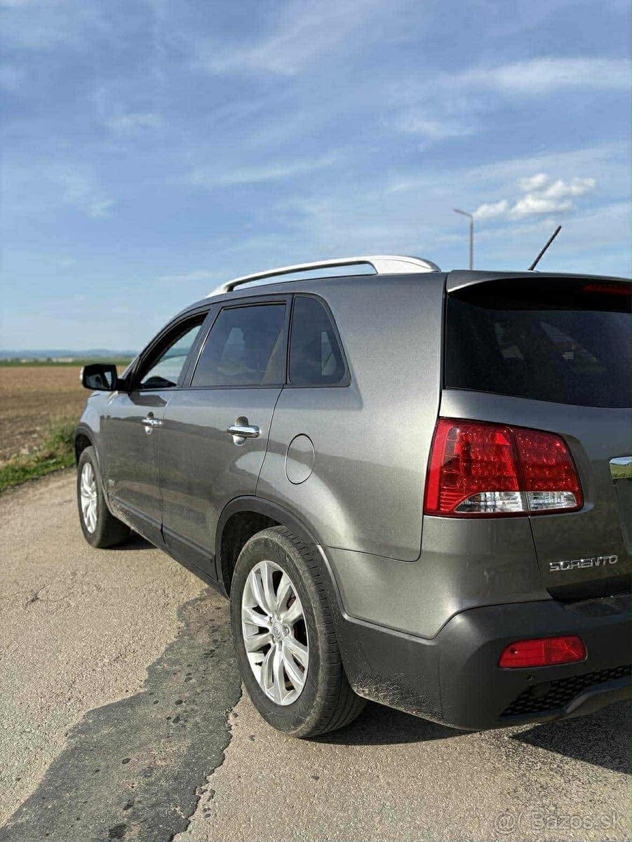 Kia sorento 2009 - 9