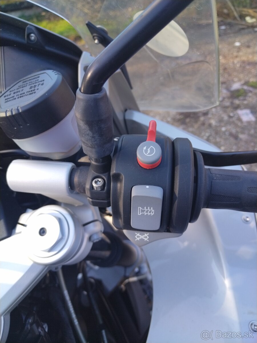 BMW R1200ST - 9