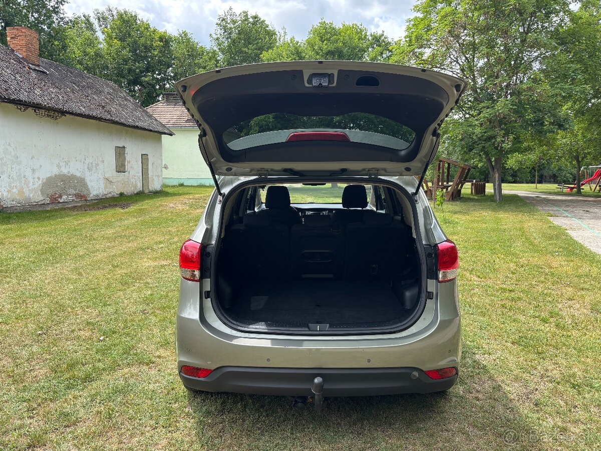 Kia Carens 1.6 GDi EX - 9