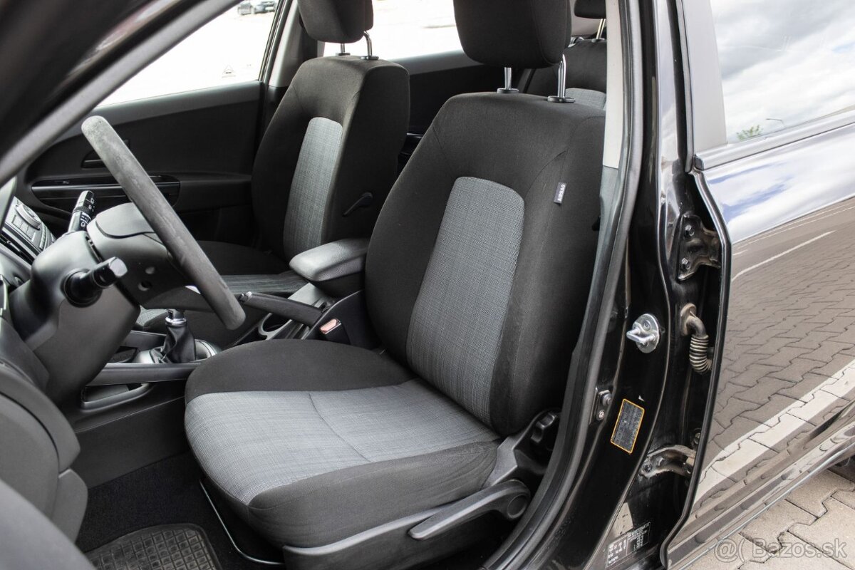 Kia Ceed 1.4 CVVT, 77kW (2011) - 9