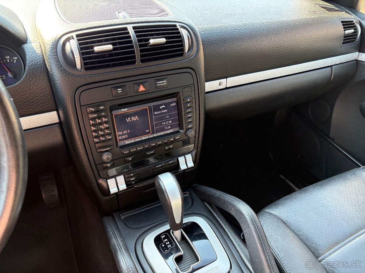 Porsche Cayenne 3,6 - 9