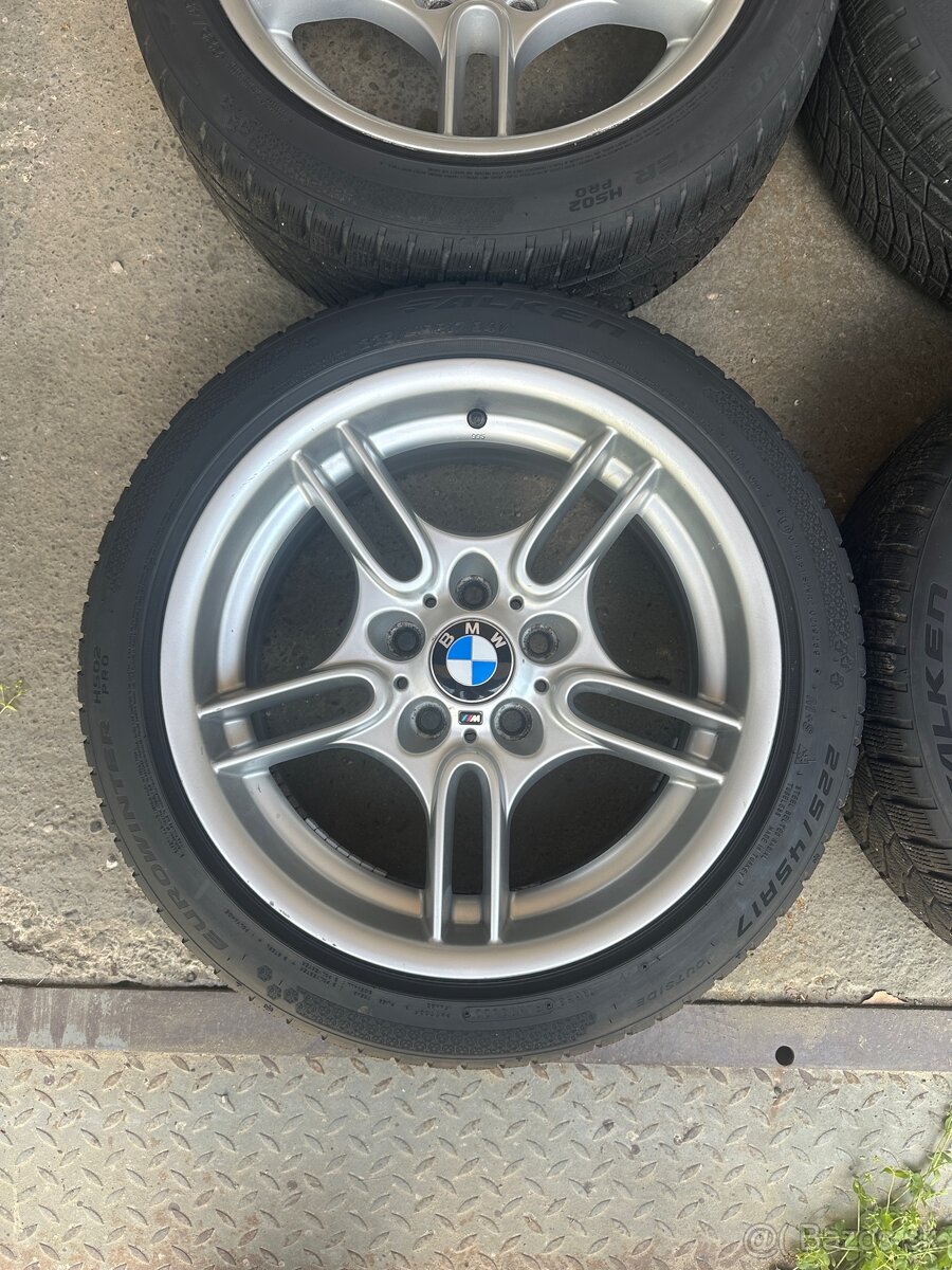 Bmw styling 66 r17 225/45 - 9