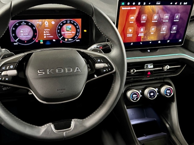 Skoda Kodiaq 1.5 TSI SELECTION PLUS 110Kw v záruke - 9