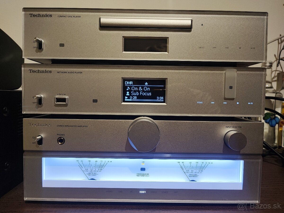 Technics C700 Series - 9