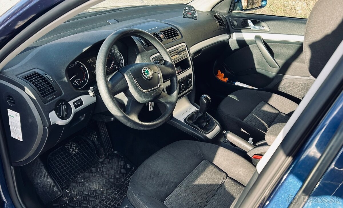 Škoda Octavia 2 facelift 1.6MPI 75kw - 9