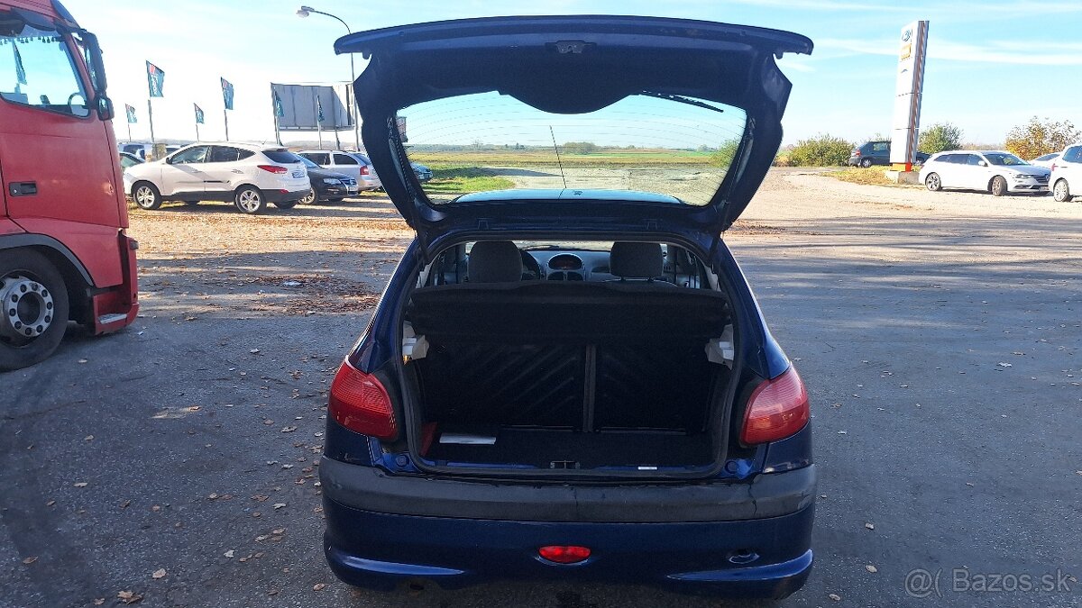 PEUGEOT 206 1.4 HDI.5DV - 9