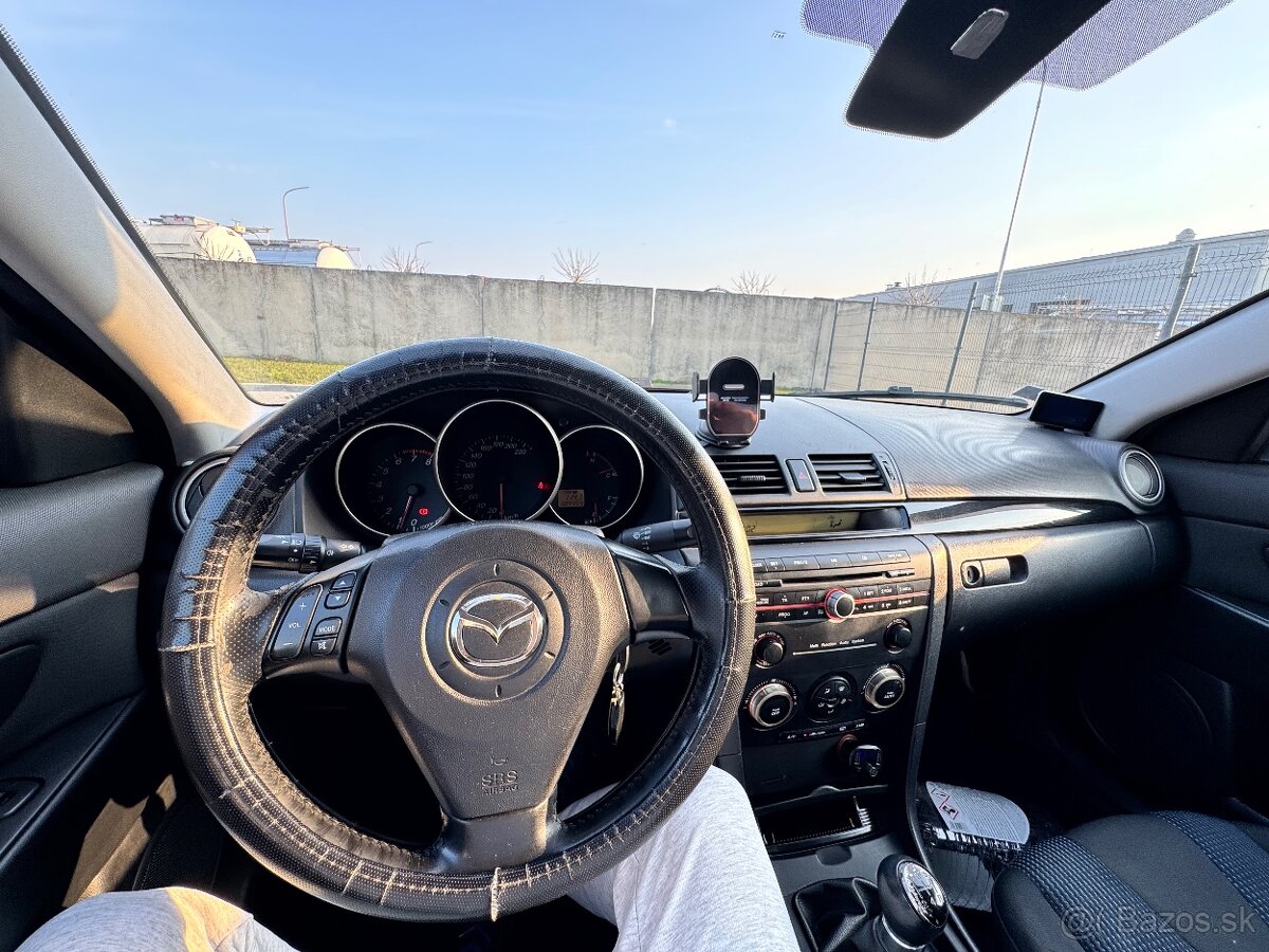 Mazda 3 - 9