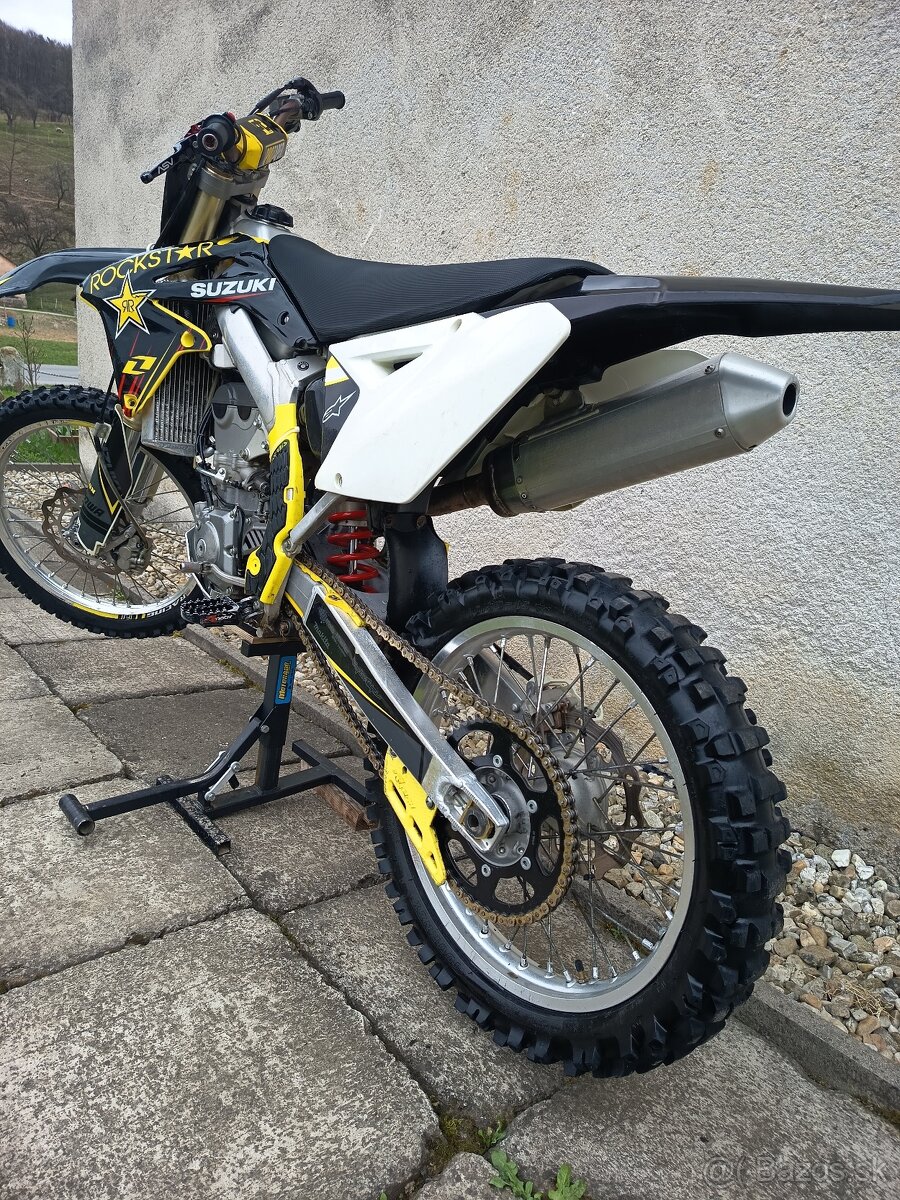 Suzuki rmz 450 - 9