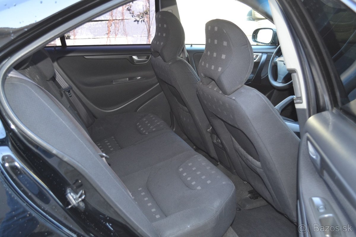 Volvo S60 2.4 D5 - 9