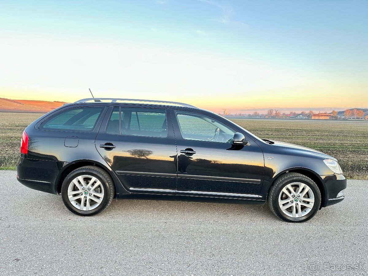 Škoda Octavia Combi 2.0 TDI CR Alldrive 4x4 DSG(103Kw-140Ps) - 9