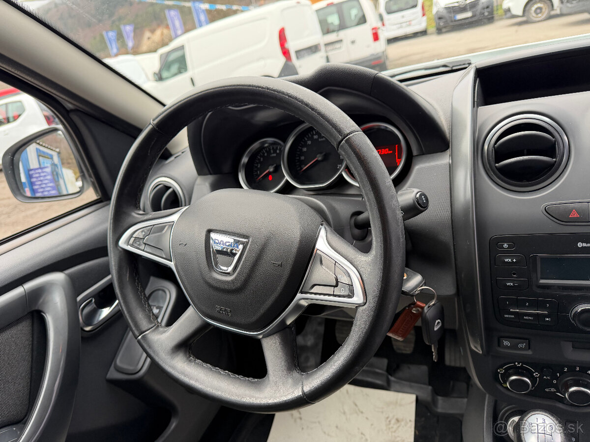 Dacia Duster 1.6 SCe 4x4 Arctica - 9