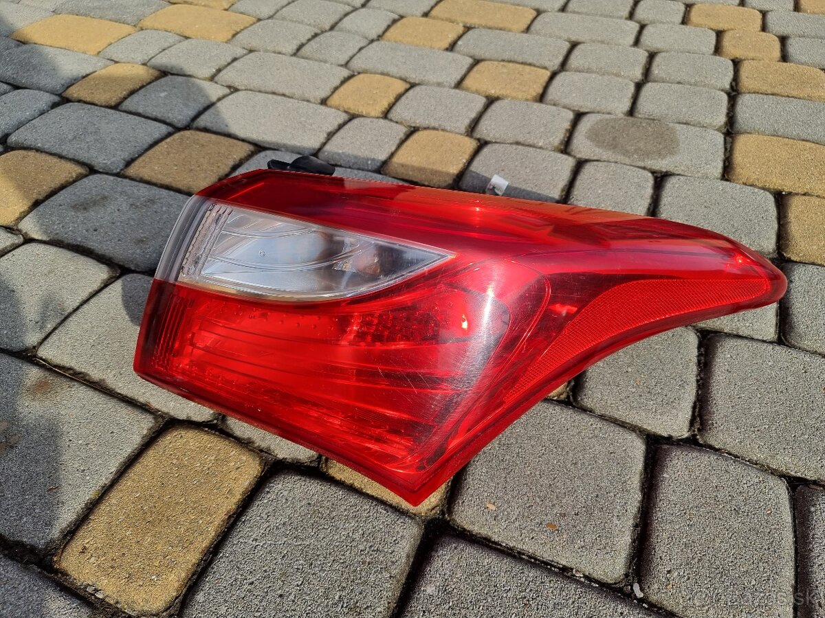 zadné svetlo HYUNDAI I30 SW Combi - 9
