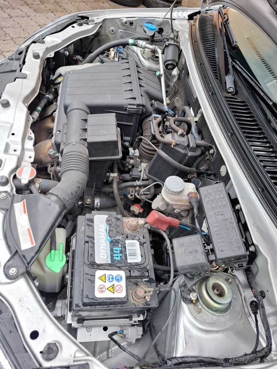 Suzuki Ignis 1,3 wwt 69 kw benzín r.v. 10.2008 - 9