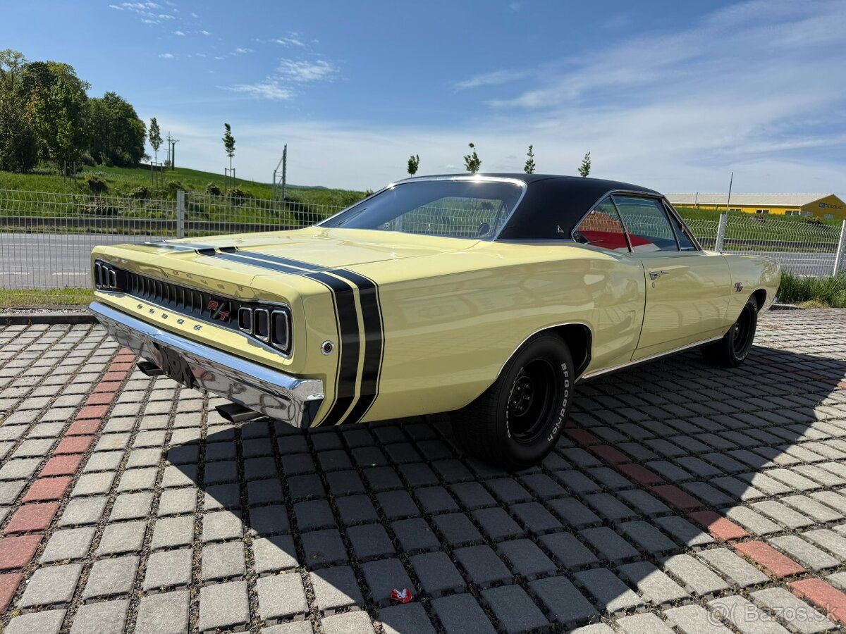 1968 Dodge Coronet R/T - 9