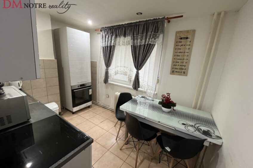 MEGA AKCIA 2,5- izbový byt - prekvapí priestorom aj cenou - 9