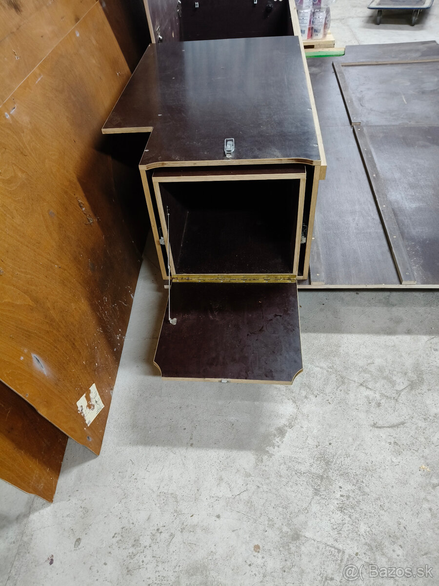 Kempingová vstavba do dodávky - 9