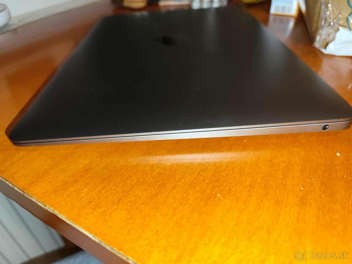 MacBook air 13" space M1 - 9