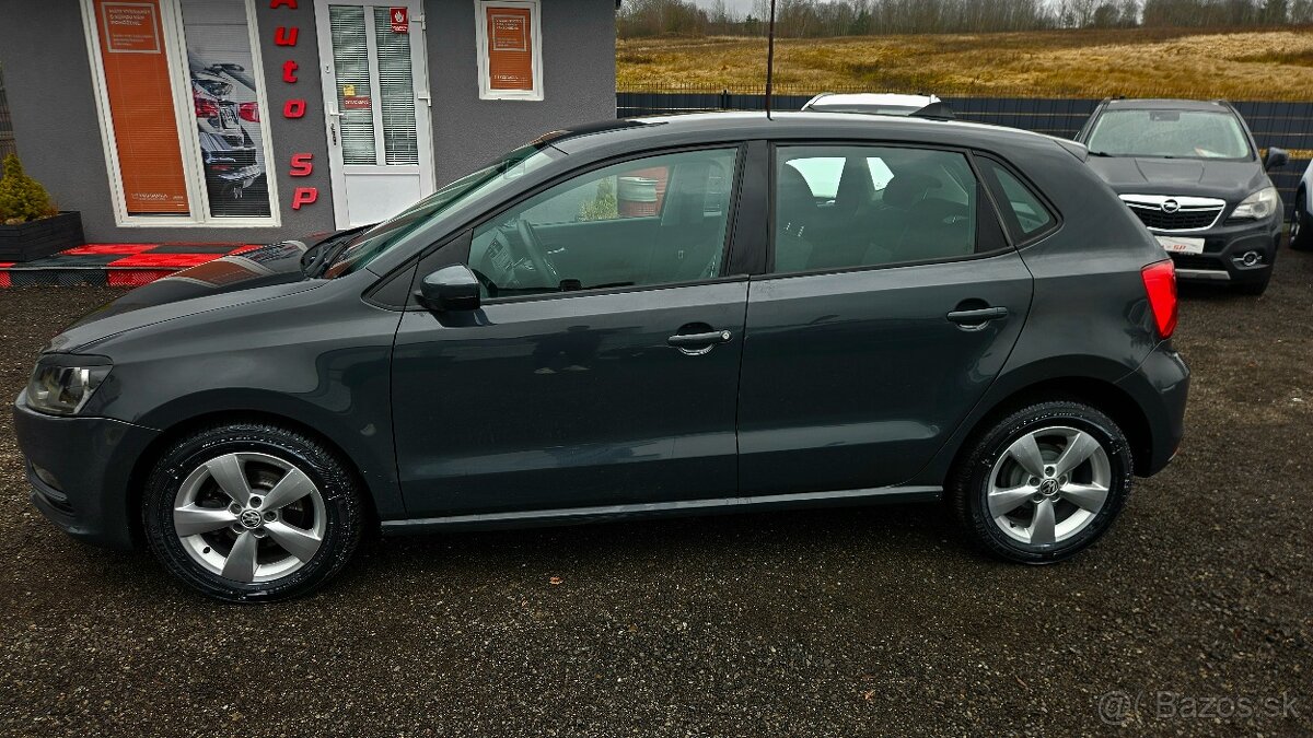 VOLKSWAGEN POLO 1.0MPI TREND 2017 - 9
