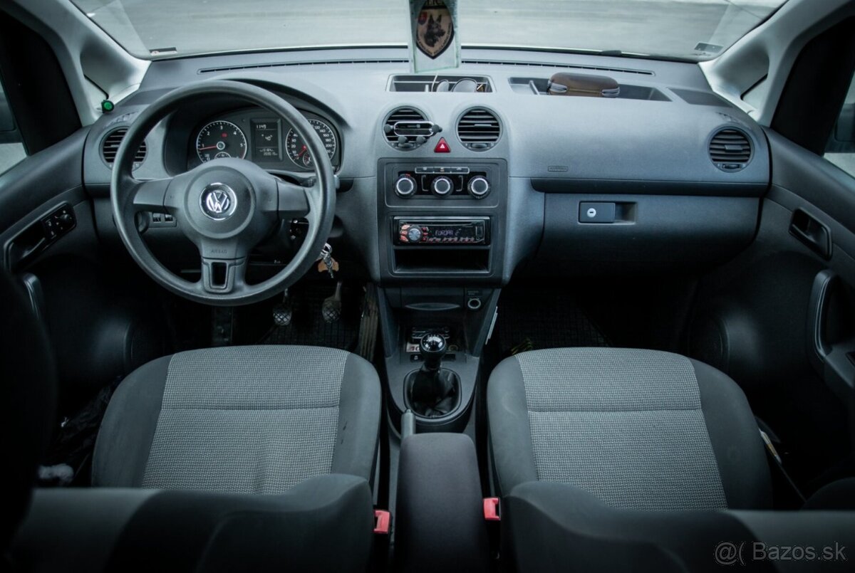 VOLKSWAGEN CADDY Maxi 1.6 TDI 75kW M5 2011 - 9