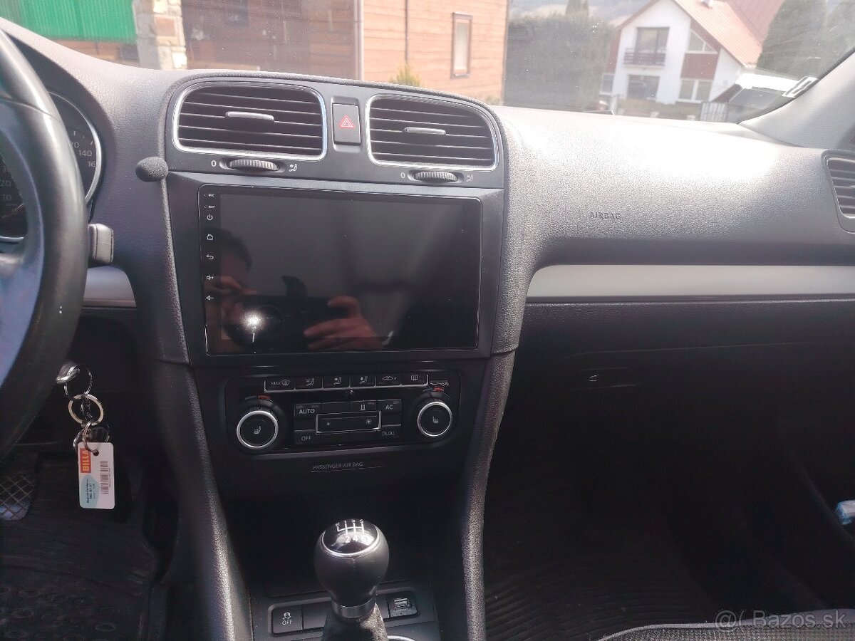 Predám VW Golf 6 combi Highline - 9